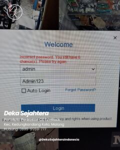 Teknisi memeriksa DVR Hilook yang lupa password di Kota Malang